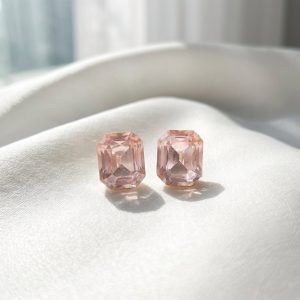 方型寶石-粉 耳飾