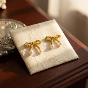 綁繩蝴蝶結珍珠 金 耳飾