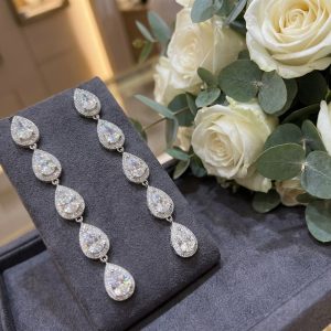 高奢淚滴鑽飾耳飾