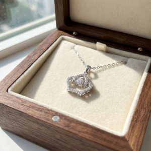 皇冠鑲鑽鋯石項鍊