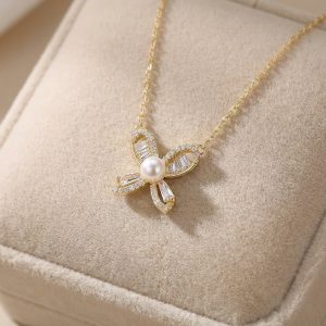 鋯石半鑲鑽珍珠四葉草 金 項鍊