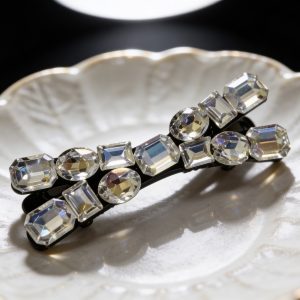 韓版大寶石超閃側夾-白